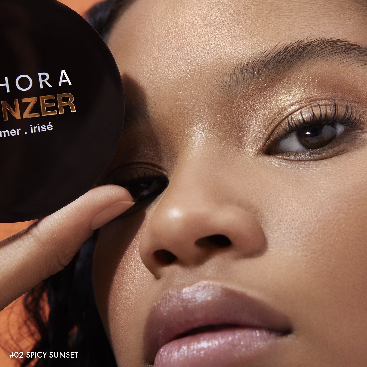 BRONZER SHIMMER (POLVOS BRONCEADORES CON ACABADO BRILLOSO)